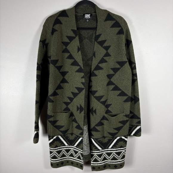 Frye Sweaters - Fyre Women's Medium Green Black‎ Aztec Open Front Long Sleeve Cardigan Sweater